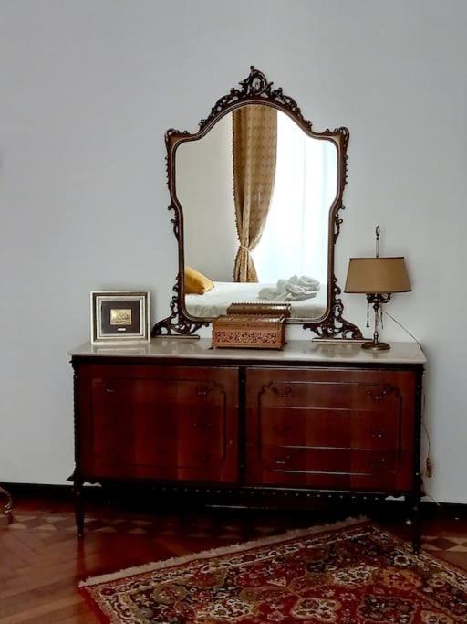 Апартаменты Casa Raggio Генуя Экстерьер фото
